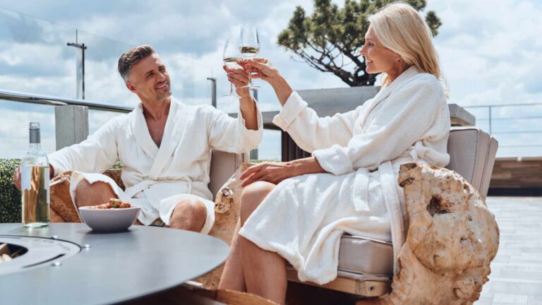 iznajmi-luksuzni-kombi-za-VIP-goste-hotela