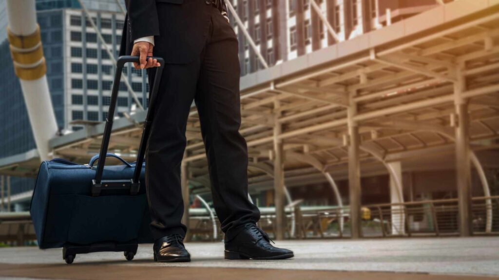 iznajmi-luksuzni-kombi-za-firmu