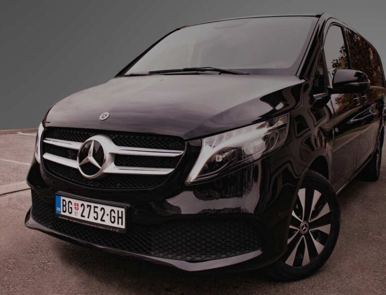 rent Mercedes-Benz-V220d-4-matik(4x4)-Extralang black color