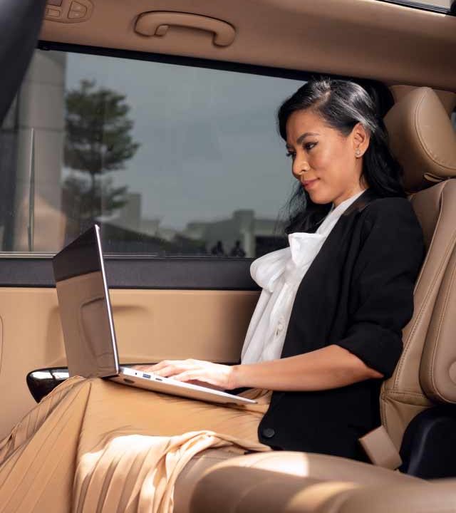 korporativni-prevoz-kombi-vozilom-La-Liberte